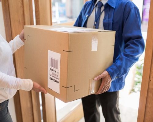 door-to-door cargo service Dubai